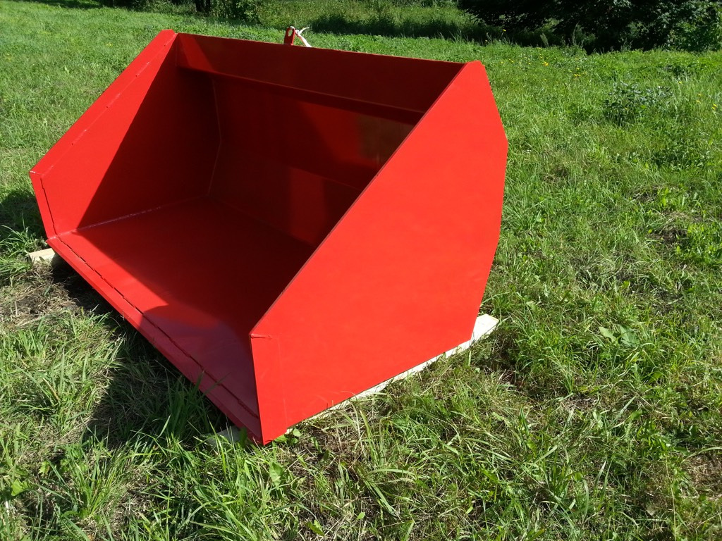 Agromet bucket with hydraulics ŁH-1000 for tractor - Cazo cargador para Maquinaria agrícola: foto 1 Agromet bucket with hydraulics ŁH-1000 for tractor - Cazo cargador para Maquinaria agrícola: foto 1