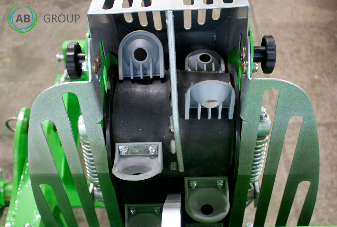 Bomet Gemini S339 two-row potato planter (inter-row width: 67.5 - 80 cm) - Plantadora de patatas: foto 3 Bomet Gemini S339 two-row potato planter (inter-row width: 67.5 - 80 cm) - Plantadora de patatas: foto 3