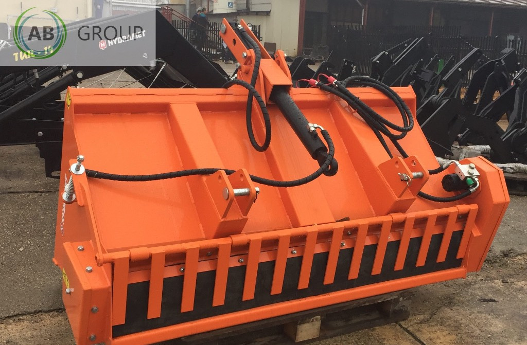 Hydramet tractor sand spreader T-018 - Esparcidor de sal: foto 3 Hydramet tractor sand spreader T-018 - Esparcidor de sal: foto 3