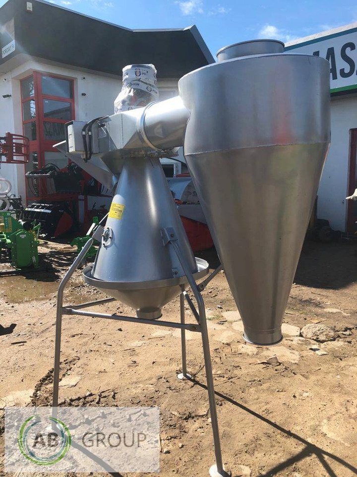 POM Augustów grain separator M502 - Limpiadora de cereales: foto 2 POM Augustów grain separator M502 - Limpiadora de cereales: foto 2