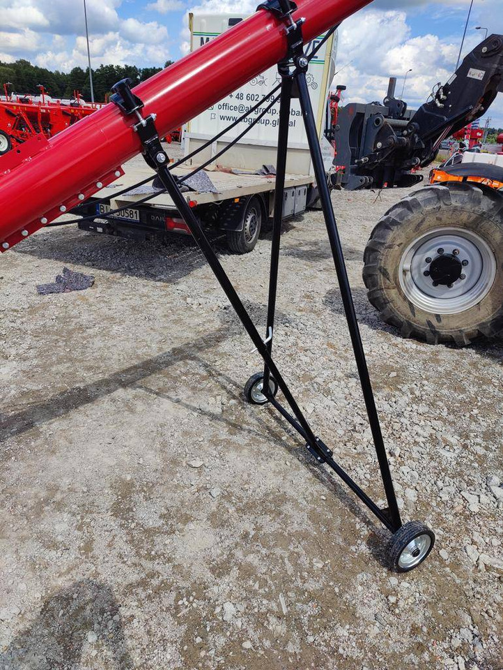 POM Augustów screw conveyor ( electric drive) T 206/2 - Equipo poscosecha: foto 4 POM Augustów screw conveyor ( electric drive) T 206/2 - Equipo poscosecha: foto 4