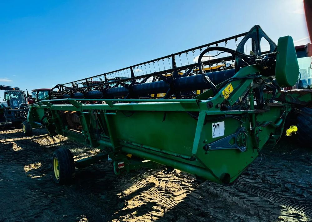 John Deere 630R - Cabezal de grano: foto 2 John Deere 630R - Cabezal de grano: foto 2