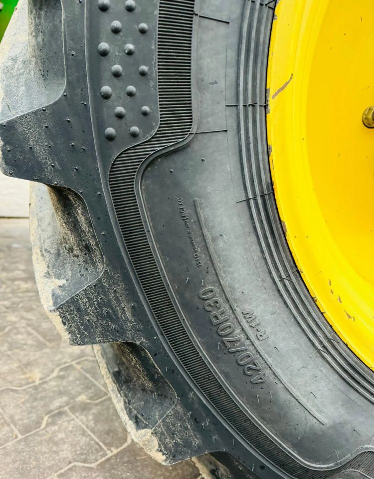 Tractor John Deere 7430 Premium: foto 16 Tractor John Deere 7430 Premium: foto 16