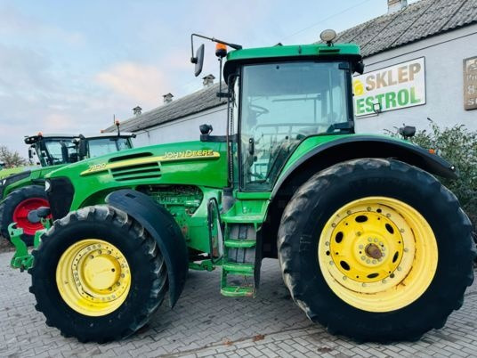 John Deere 7820 - Tractor: foto 2 John Deere 7820 - Tractor: foto 2