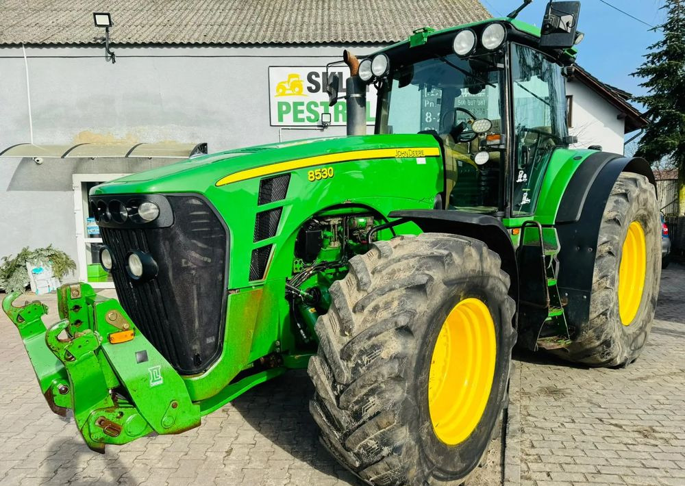 John Deere 8530 - Tractor: foto 1 John Deere 8530 - Tractor: foto 1