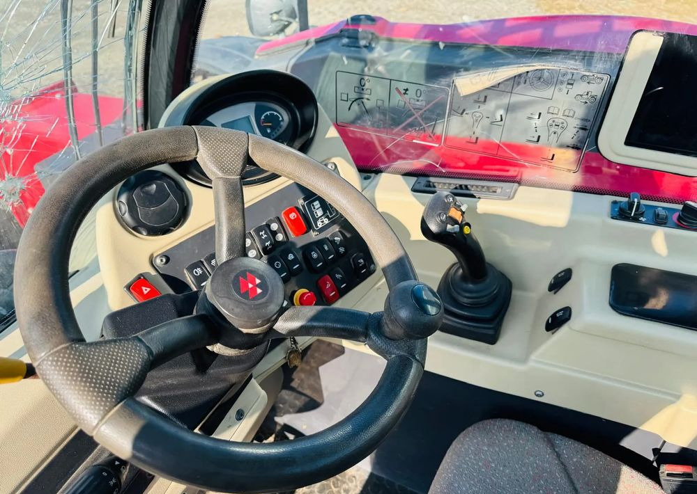 Manipulador telescópico Massey Ferguson TH 70.38: foto 16 Manipulador telescópico Massey Ferguson TH 70.38: foto 16