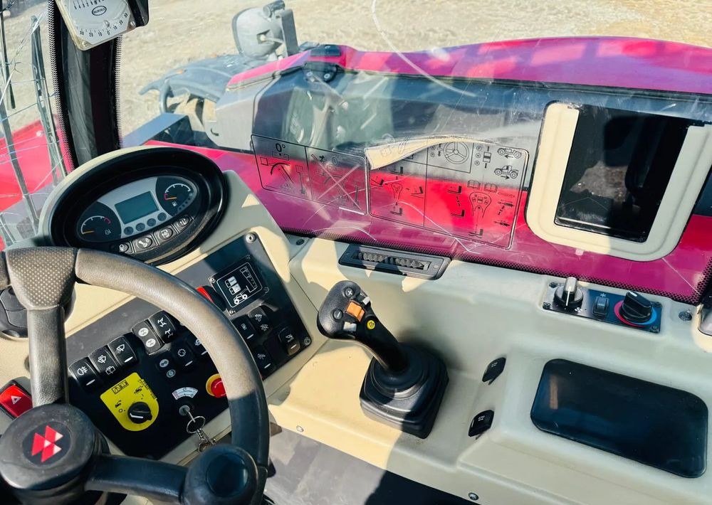 Manipulador telescópico Massey Ferguson TH 70.38: foto 17 Manipulador telescópico Massey Ferguson TH 70.38: foto 17