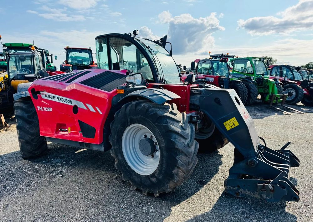 Manipulador telescópico Massey Ferguson TH 70.38: foto 8 Manipulador telescópico Massey Ferguson TH 70.38: foto 8