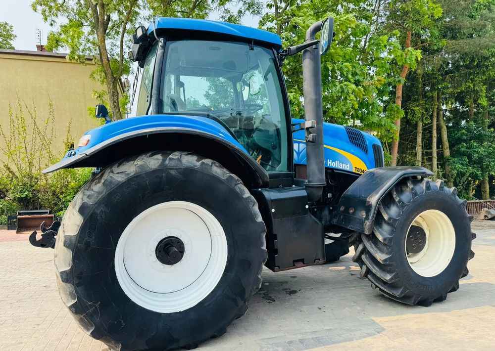 New Holland T8040 - Tractor: foto 2 New Holland T8040 - Tractor: foto 2