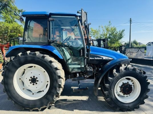 New Holland TL90 - Tractor: foto 3 New Holland TL90 - Tractor: foto 3