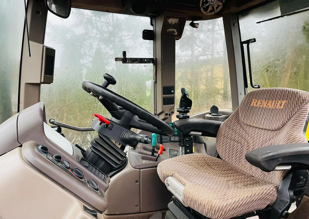 Tractor Renault Ares 826 RZ: foto 10