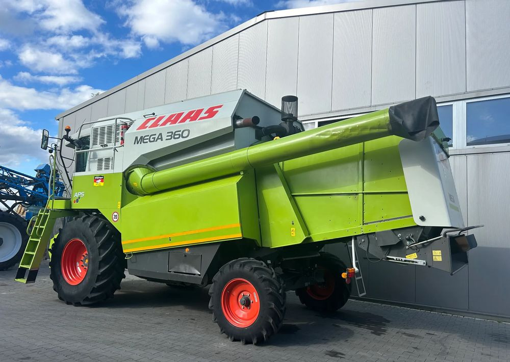 Claas Mega 360 - Cosechadora de granos: foto 2 Claas Mega 360 - Cosechadora de granos: foto 2
