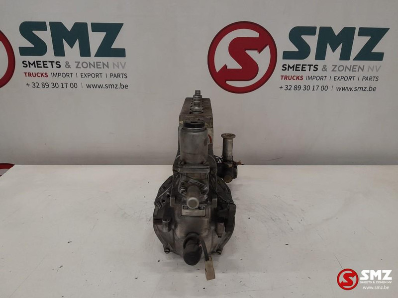 Bosch Occ brandstofinjectiepomp PE6P120 Bosch - Bomba de combustible para Camión: foto 3 Bosch Occ brandstofinjectiepomp PE6P120 Bosch - Bomba de combustible para Camión: foto 3