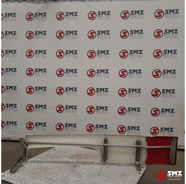 DAF Occ cabinespoiler rechts DAF - Aerodinámica/ Spoiler para Camión: foto 2 DAF Occ cabinespoiler rechts DAF - Aerodinámica/ Spoiler para Camión: foto 2