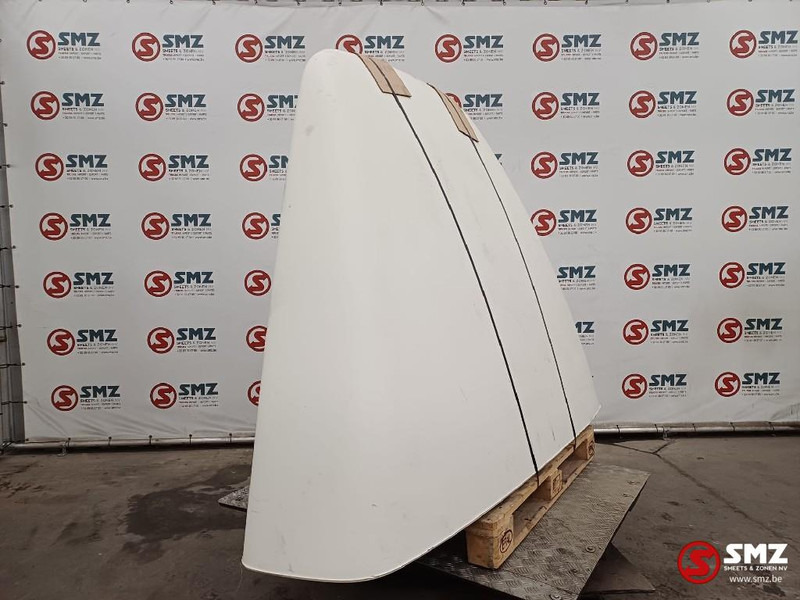 DAF Occ dakspoiler DAF - Aerodinámica/ Spoiler para Camión: foto 4 DAF Occ dakspoiler DAF - Aerodinámica/ Spoiler para Camión: foto 4