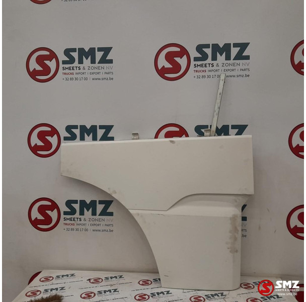 DAF Occ deurverlenging rechts DAF - Puerta y piezas para Camión: foto 1 DAF Occ deurverlenging rechts DAF - Puerta y piezas para Camión: foto 1