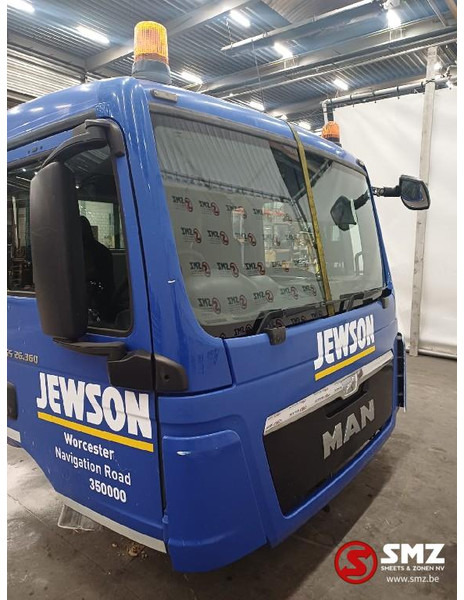 MAN Occ cabine RHD MAN TGS - Cabina e interior para Camión: foto 2 MAN Occ cabine RHD MAN TGS - Cabina e interior para Camión: foto 2