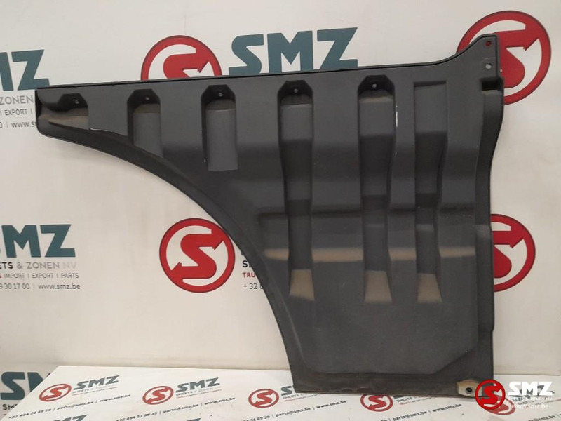 MAN Occ deurverlenging links MAN - Puerta y piezas para Camión: foto 2 MAN Occ deurverlenging links MAN - Puerta y piezas para Camión: foto 2