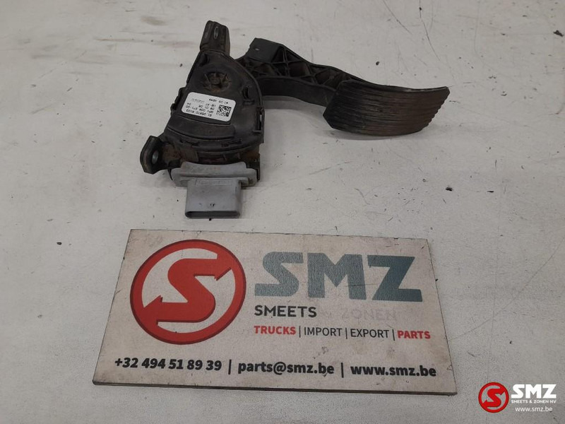 MAN Occ gaspedaal MAN - Cabina e interior para Camión: foto 2 MAN Occ gaspedaal MAN - Cabina e interior para Camión: foto 2