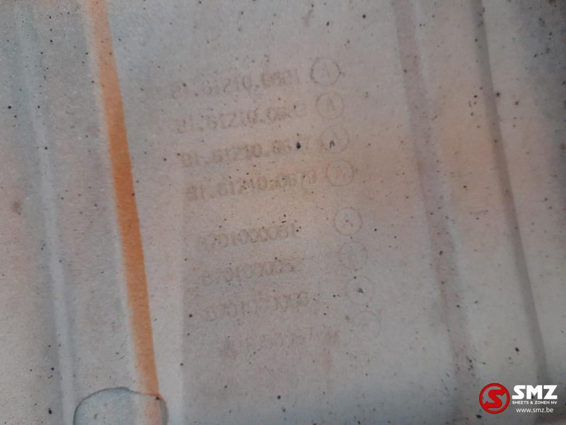 MAN Occ spatbord linksachter MAN - Carrocería y exterior para Camión: foto 4 MAN Occ spatbord linksachter MAN - Carrocería y exterior para Camión: foto 4