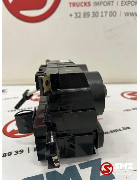 Mercedes-Benz Klimapaneel mercedes vito/viano - Cabina e interior para Furgoneta: foto 4 Mercedes-Benz Klimapaneel mercedes vito/viano - Cabina e interior para Furgoneta: foto 4