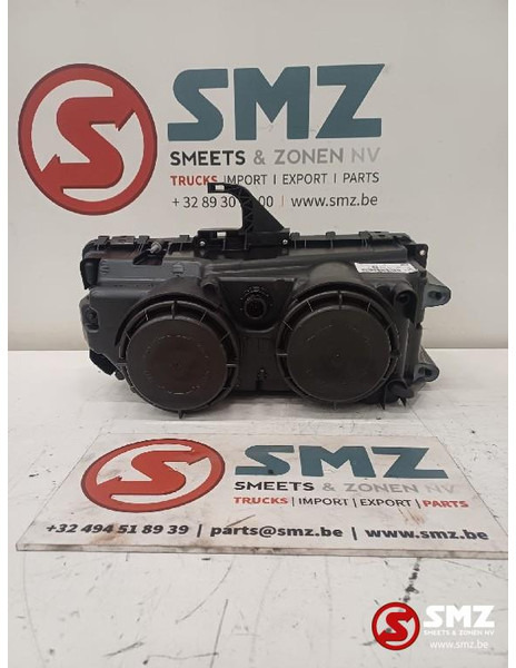 Mercedes-Benz Koplamp links mercedes - Faro delantero para Camión: foto 2 Mercedes-Benz Koplamp links mercedes - Faro delantero para Camión: foto 2