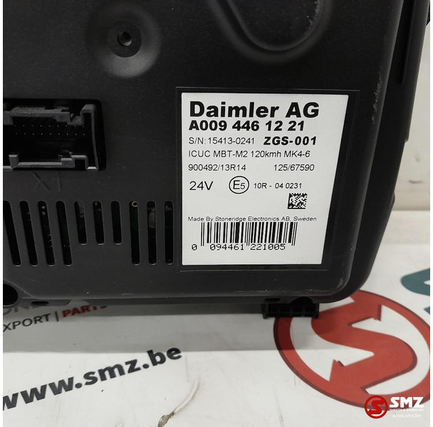 Mercedes-Benz Occ instrumentenpaneel Mercedes - Salpicadero para Camión: foto 3 Mercedes-Benz Occ instrumentenpaneel Mercedes - Salpicadero para Camión: foto 3