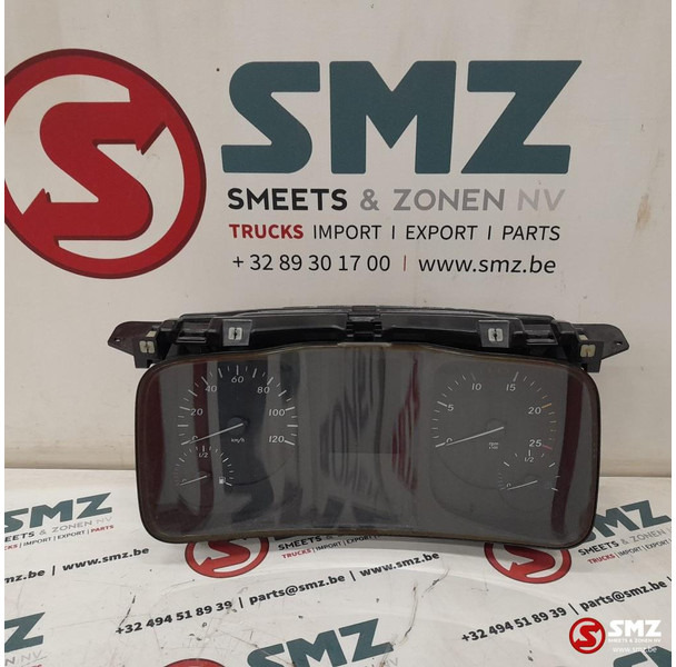 Mercedes-Benz Occ instrumentenpaneel Mercedes - Salpicadero para Camión: foto 1 Mercedes-Benz Occ instrumentenpaneel Mercedes - Salpicadero para Camión: foto 1