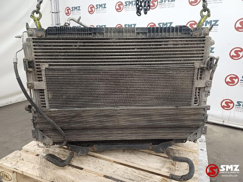 Mercedes-Benz Occ radiator + intercooler Mercedes - Radiador para Camión: foto 2 Mercedes-Benz Occ radiator + intercooler Mercedes - Radiador para Camión: foto 2