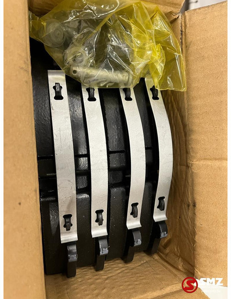 Mercedes-Benz Remblokken mercedes 0044206020 - Pastillas de freno para Camión: foto 4 Mercedes-Benz Remblokken mercedes 0044206020 - Pastillas de freno para Camión: foto 4