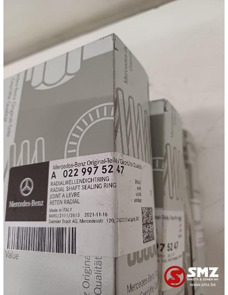 Mercedes-Benz Set van 4 wielnaafkeerrringen Mercedes - Suspensión para Camión: foto 4 Mercedes-Benz Set van 4 wielnaafkeerrringen Mercedes - Suspensión para Camión: foto 4