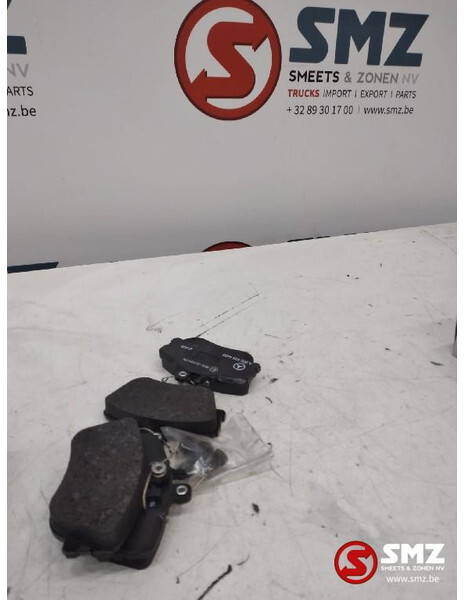 Mercedes-Benz Voorste remblokset mercedes c w202 a0054204620 - Pastillas de freno para Camión: foto 1 Mercedes-Benz Voorste remblokset mercedes c w202 a0054204620 - Pastillas de freno para Camión: foto 1