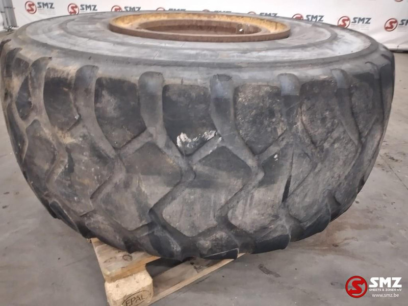 Michelin Occ industrieband Michelin 26.5R25 - Neumático para Camión: foto 1 Michelin Occ industrieband Michelin 26.5R25 - Neumático para Camión: foto 1