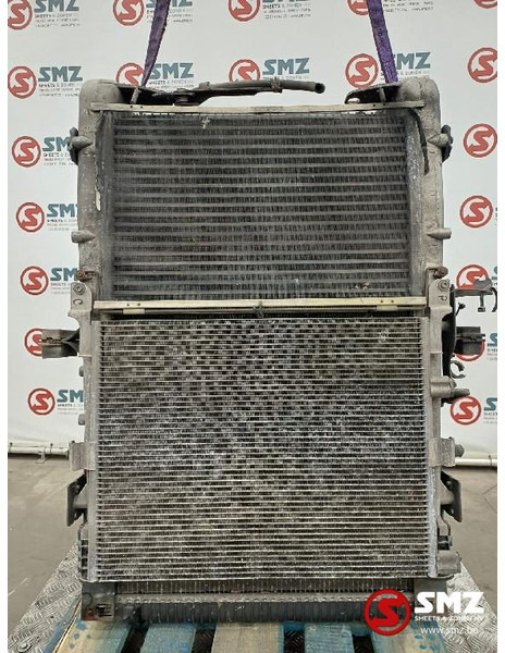 Renault Occ radiator + intercooler Renault - Radiador para Camión: foto 2 Renault Occ radiator + intercooler Renault - Radiador para Camión: foto 2
