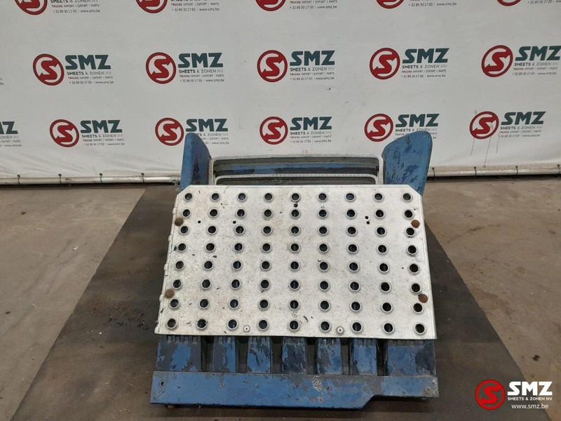 Scania Occ batterijbak Scania - Bastidor/ Chasis para Camión: foto 4 Scania Occ batterijbak Scania - Bastidor/ Chasis para Camión: foto 4