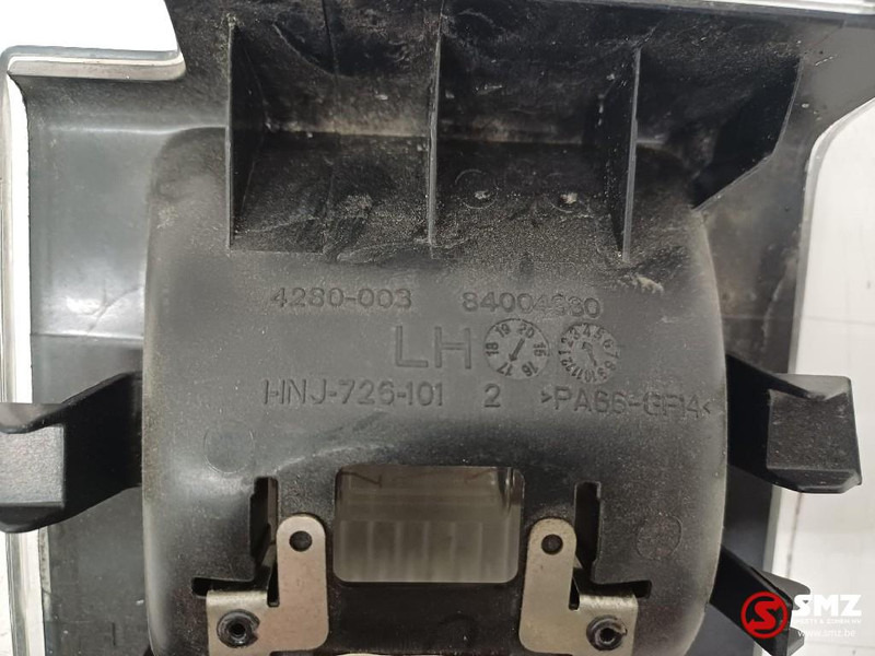 Volvo Occ binnenverlichting links + rechts Volvo - Cabina e interior para Camión: foto 4 Volvo Occ binnenverlichting links + rechts Volvo - Cabina e interior para Camión: foto 4