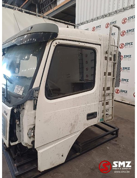 Volvo Occ cabine Volvo - Cabina e interior para Camión: foto 3 Volvo Occ cabine Volvo - Cabina e interior para Camión: foto 3