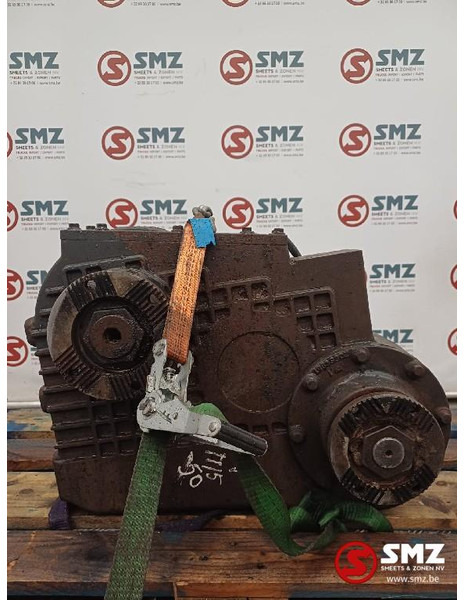 Volvo Occ tussenbak VT2501TB-B Volvo - Caja de cambios para Camión: foto 2 Volvo Occ tussenbak VT2501TB-B Volvo - Caja de cambios para Camión: foto 2