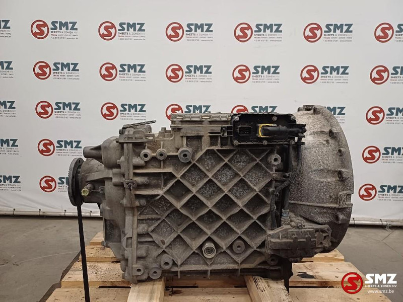 Volvo Occ versnellingsbak AT2612E Volvo - Caja de cambios para Camión: foto 2 Volvo Occ versnellingsbak AT2612E Volvo - Caja de cambios para Camión: foto 2