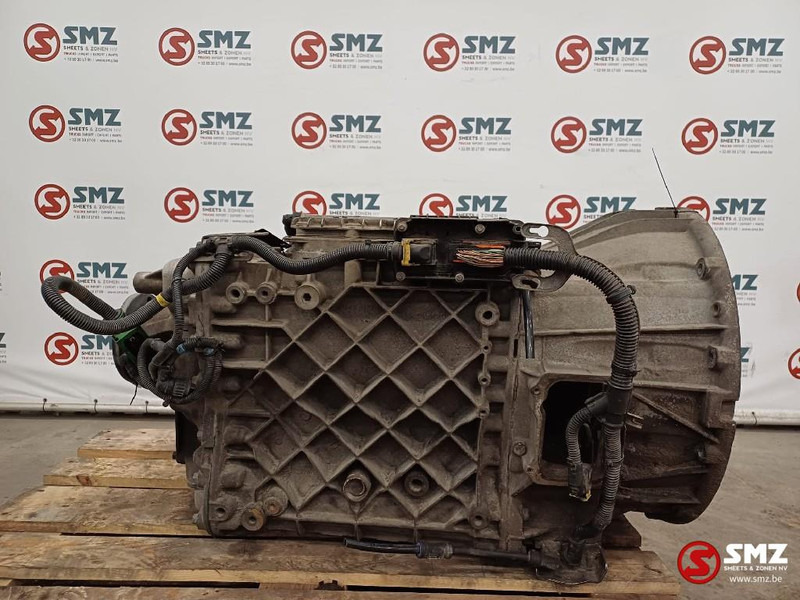 Volvo Occ versnellingsbak SPO2812 Volvo - Caja de cambios para Camión: foto 1 Volvo Occ versnellingsbak SPO2812 Volvo - Caja de cambios para Camión: foto 1