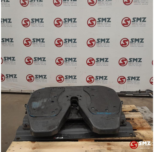 Jost Occ koppelschotel JSK37C + montageplaat JOST - Quinta rueda para Camión: foto 1 Jost Occ koppelschotel JSK37C + montageplaat JOST - Quinta rueda para Camión: foto 1