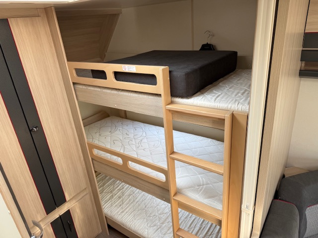 Leasing de  Hobby 545 KMF DE LUXE EDITION 2016 Hobby 545 KMF DE LUXE EDITION 2016: foto 9