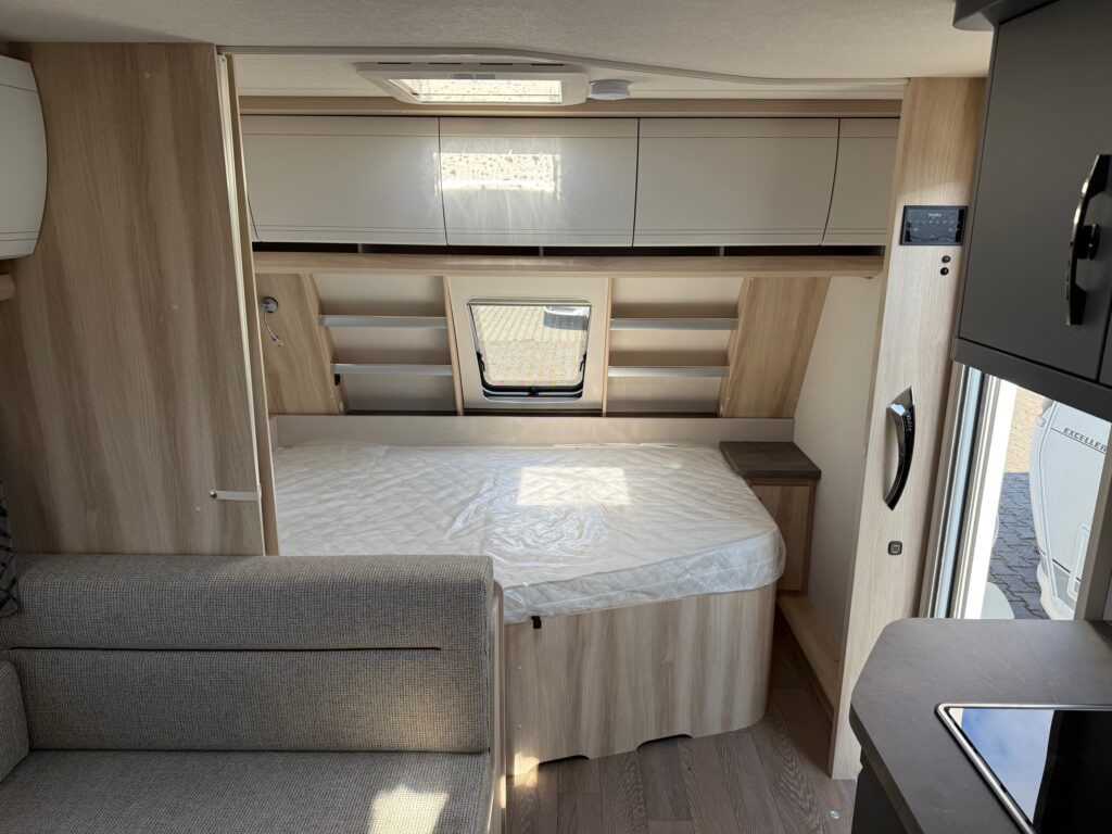 Caravana Hobby DE LUXE 545 KMF 2025: foto 8