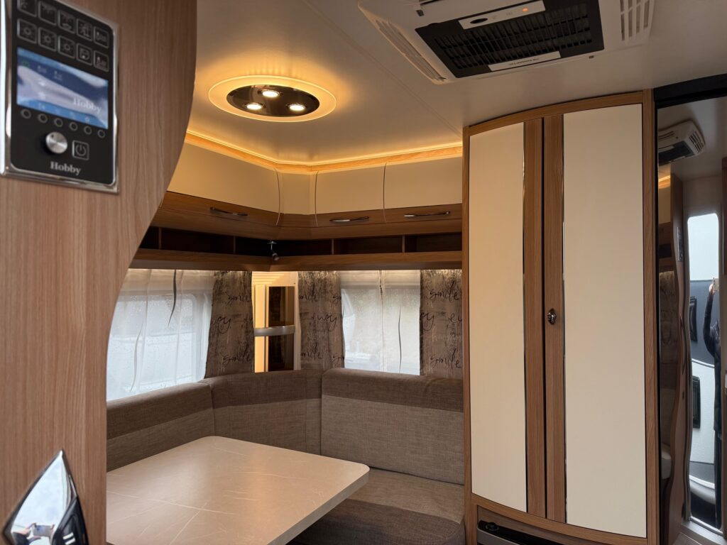 Hobby De Luxe 540 UFf 2020 - Caravana: foto 5 Hobby De Luxe 540 UFf 2020 - Caravana: foto 5