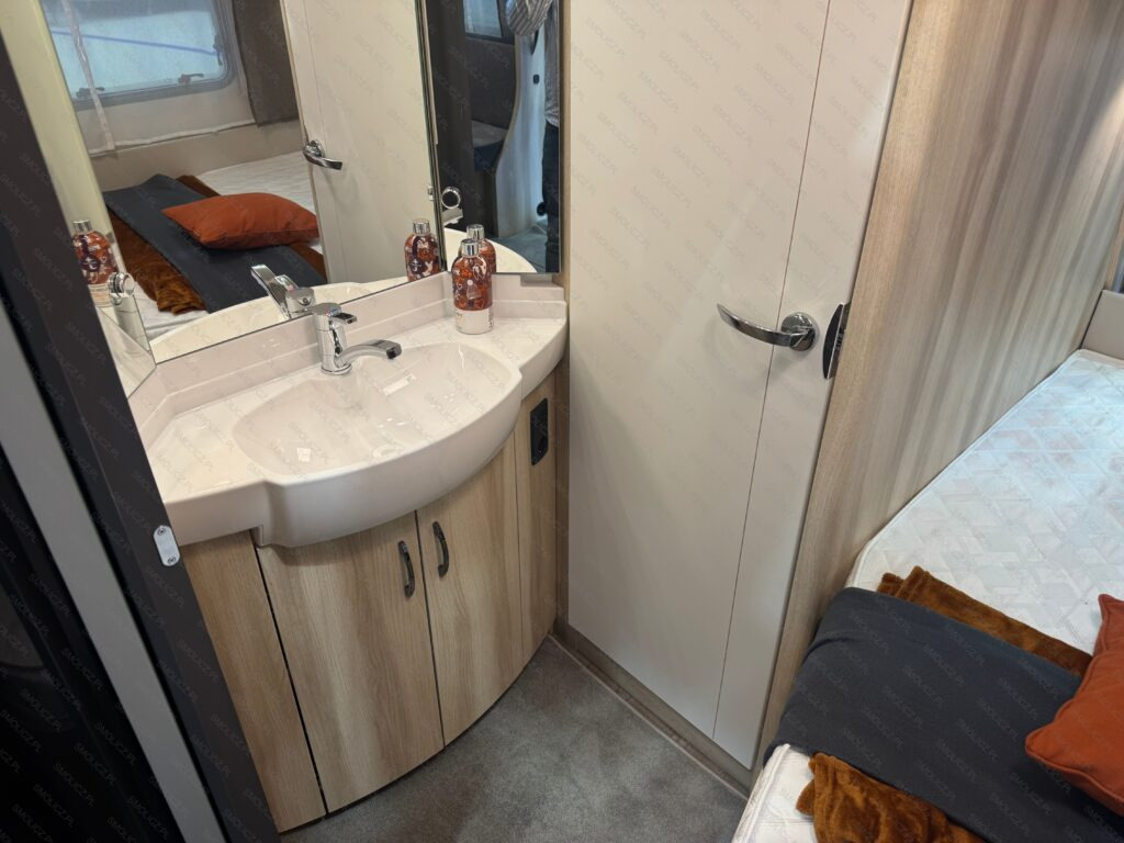 DE LUXE 460 UFe - Otros maquinaria: foto 5 DE LUXE 460 UFe - Otros maquinaria: foto 5