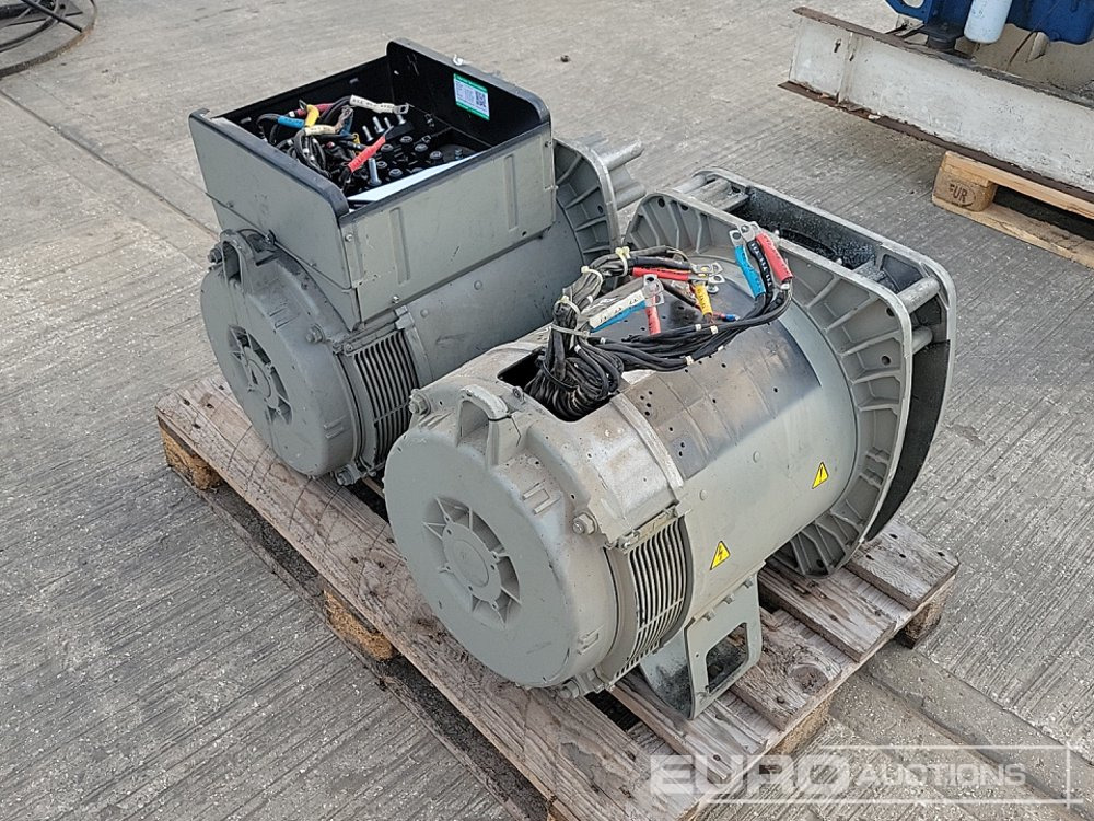 100kVA Alernator (2 of) - Generador industriale: foto 5 100kVA Alernator (2 of) - Generador industriale: foto 5