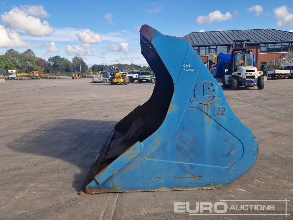150" Hi Tip Bucket to suit CAT 966 Wheeled Loader - Cazo: foto 2 150" Hi Tip Bucket to suit CAT 966 Wheeled Loader - Cazo: foto 2