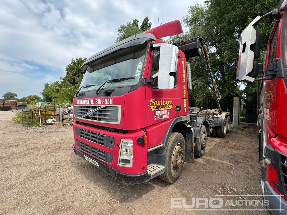 2002 Volvo FM12 - Camión multibasculante: foto 1 2002 Volvo FM12 - Camión multibasculante: foto 1