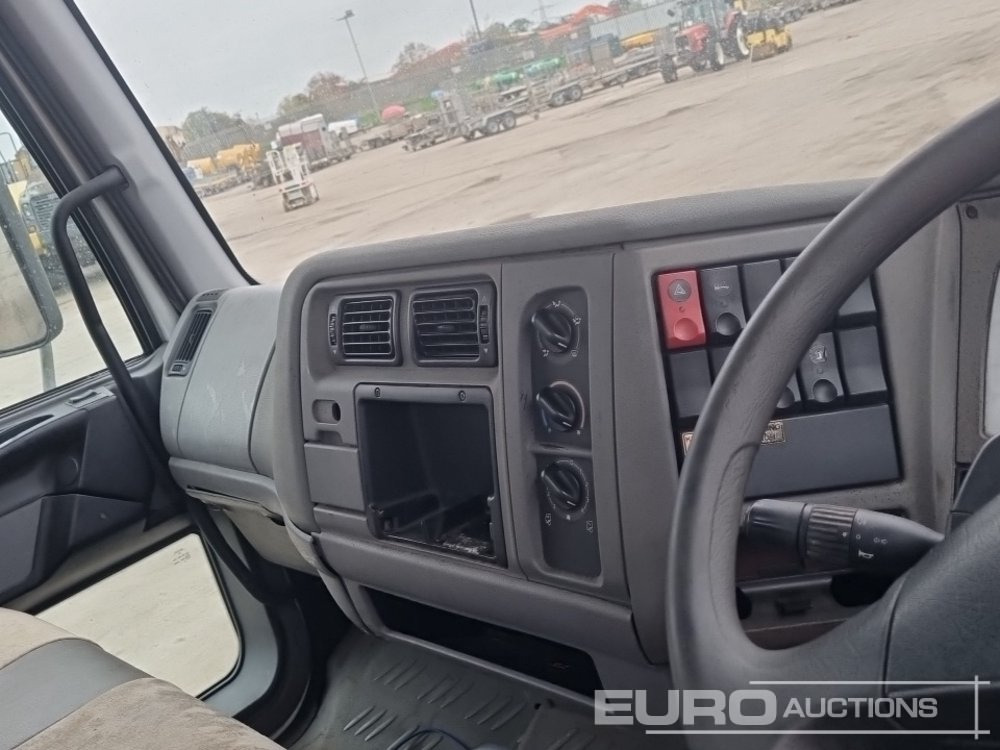 Camión portavehículos 2005 Renault 180DCI: foto 20