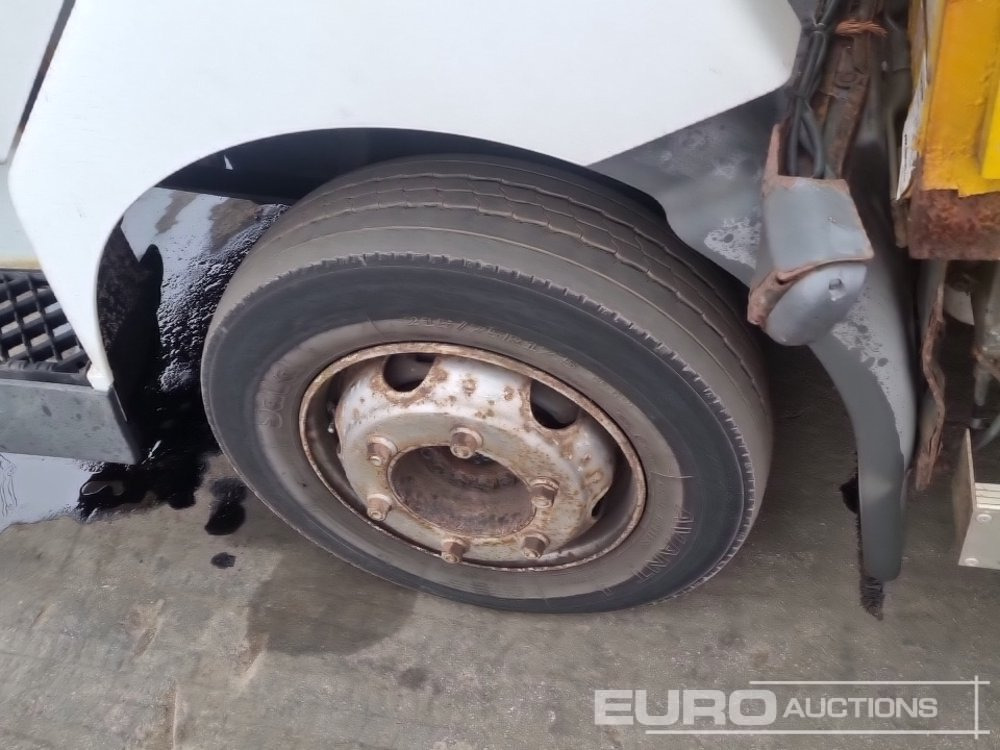 Camión portavehículos 2005 Renault 180DCI: foto 12